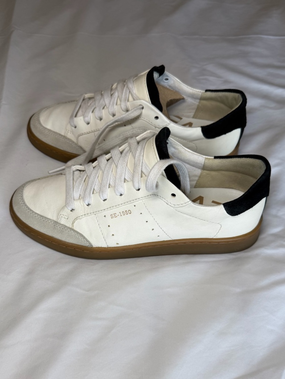 Sam Edelman White Sneakers with Gum Sole